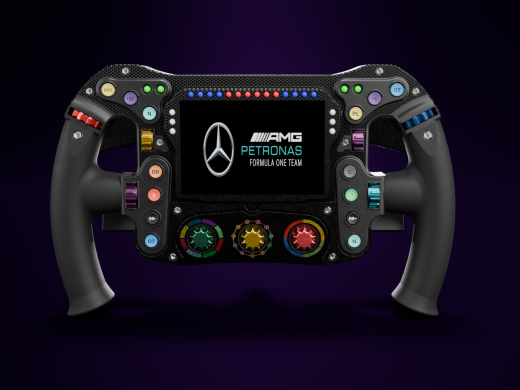 梅赛德斯f1方向盘的3D模型缩略图